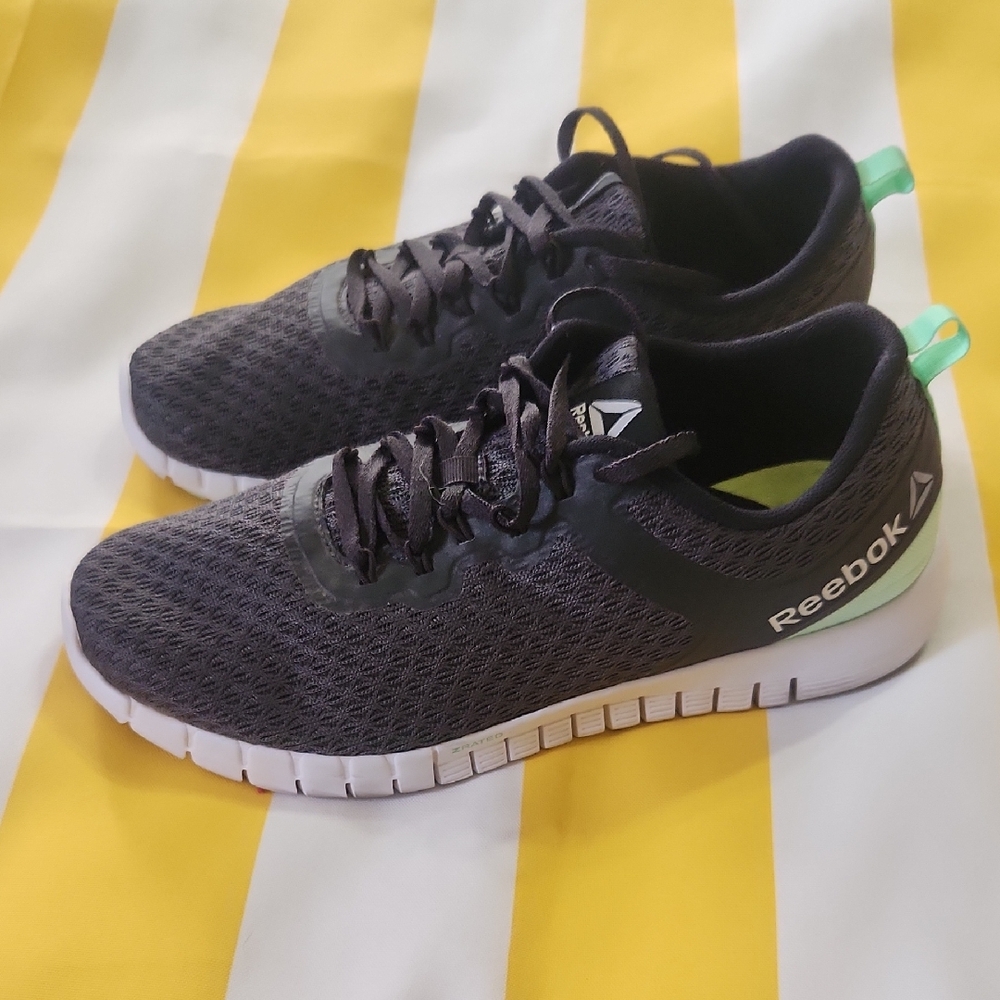 Reebok Charcol Mesh Sneakers with White Soles And Green Accents
